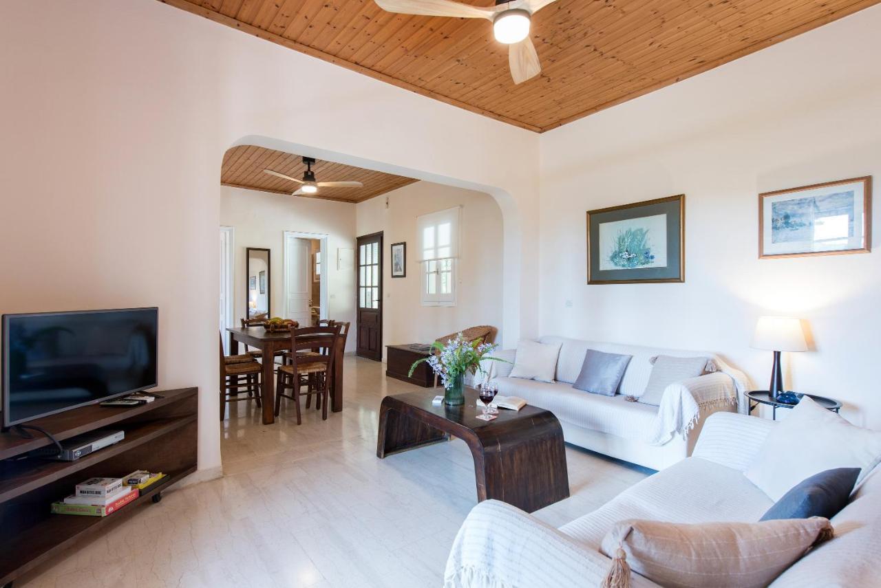 Villa Lofos Kassiopi Exteriér fotografie