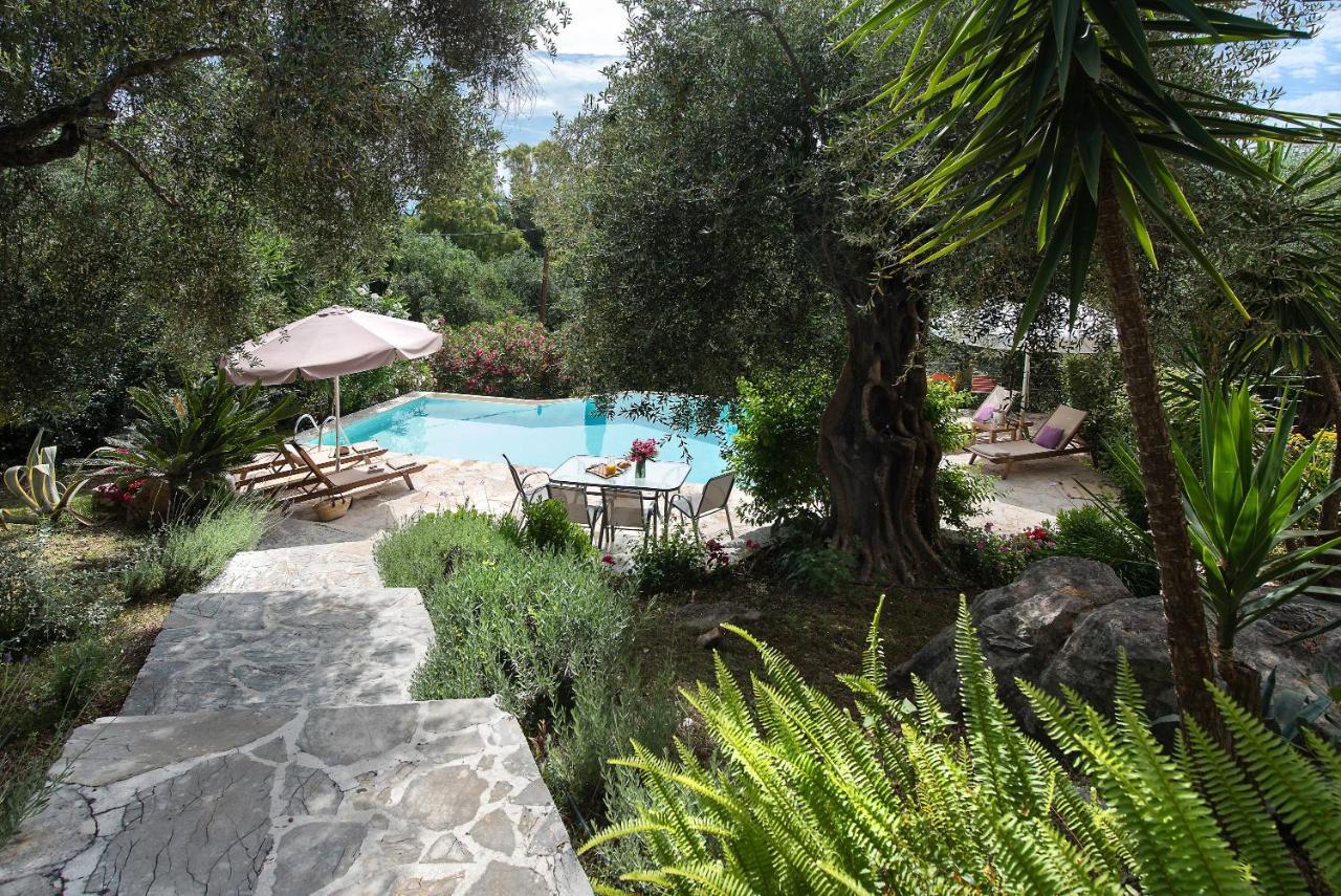 Villa Lofos Kassiopi Exteriér fotografie